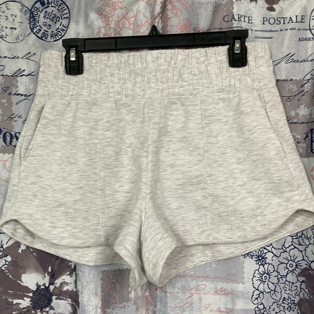 Yogalicious Scuba Zuri Shorts Gray with Elastic Waistband